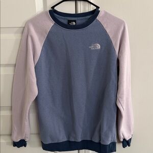 The North Face Women’s Blue & Light Pink Raglan Sweatshirt - Size Small